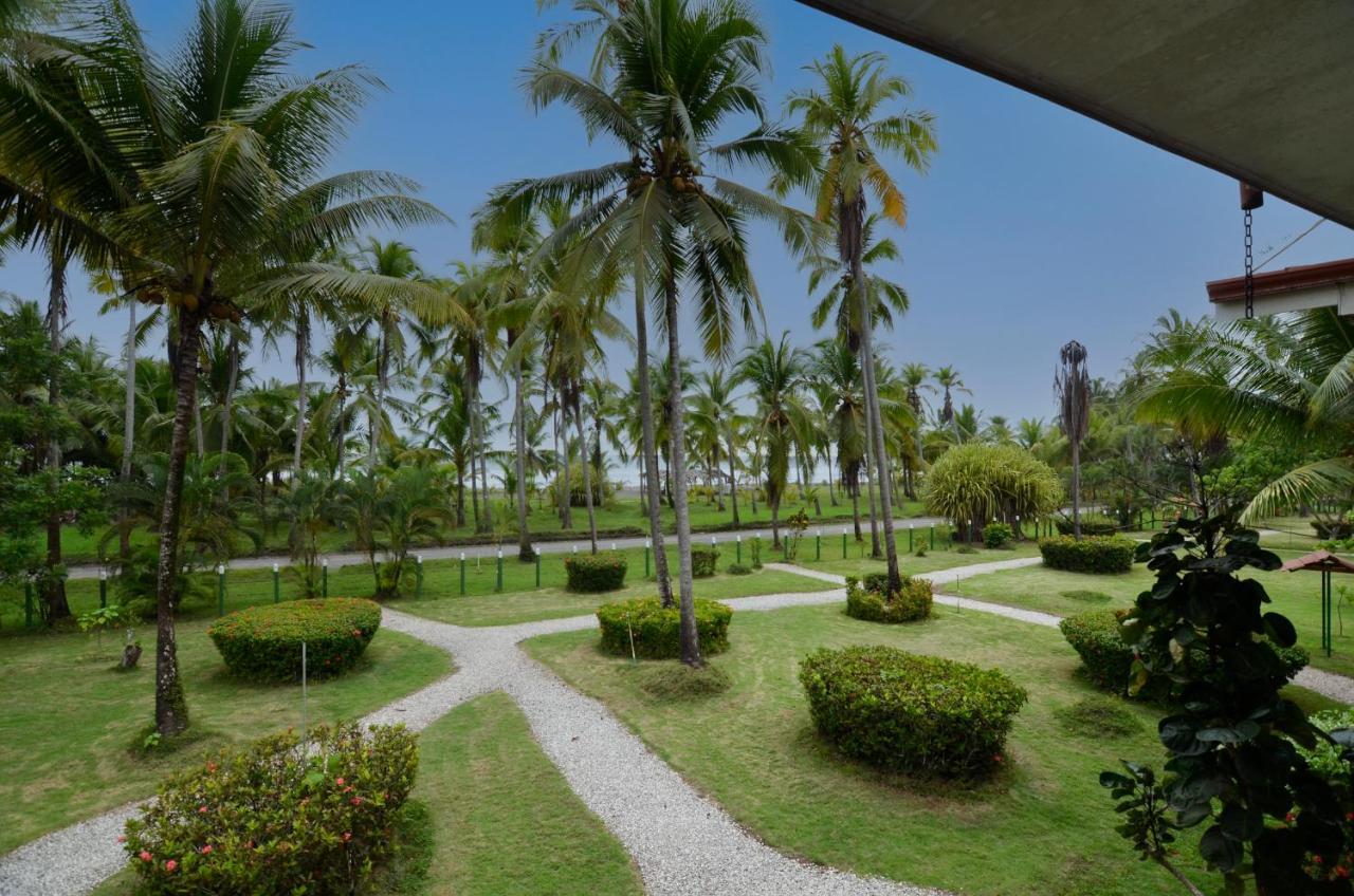 Cocomar Beachfront Hotel Quepos Exterior photo